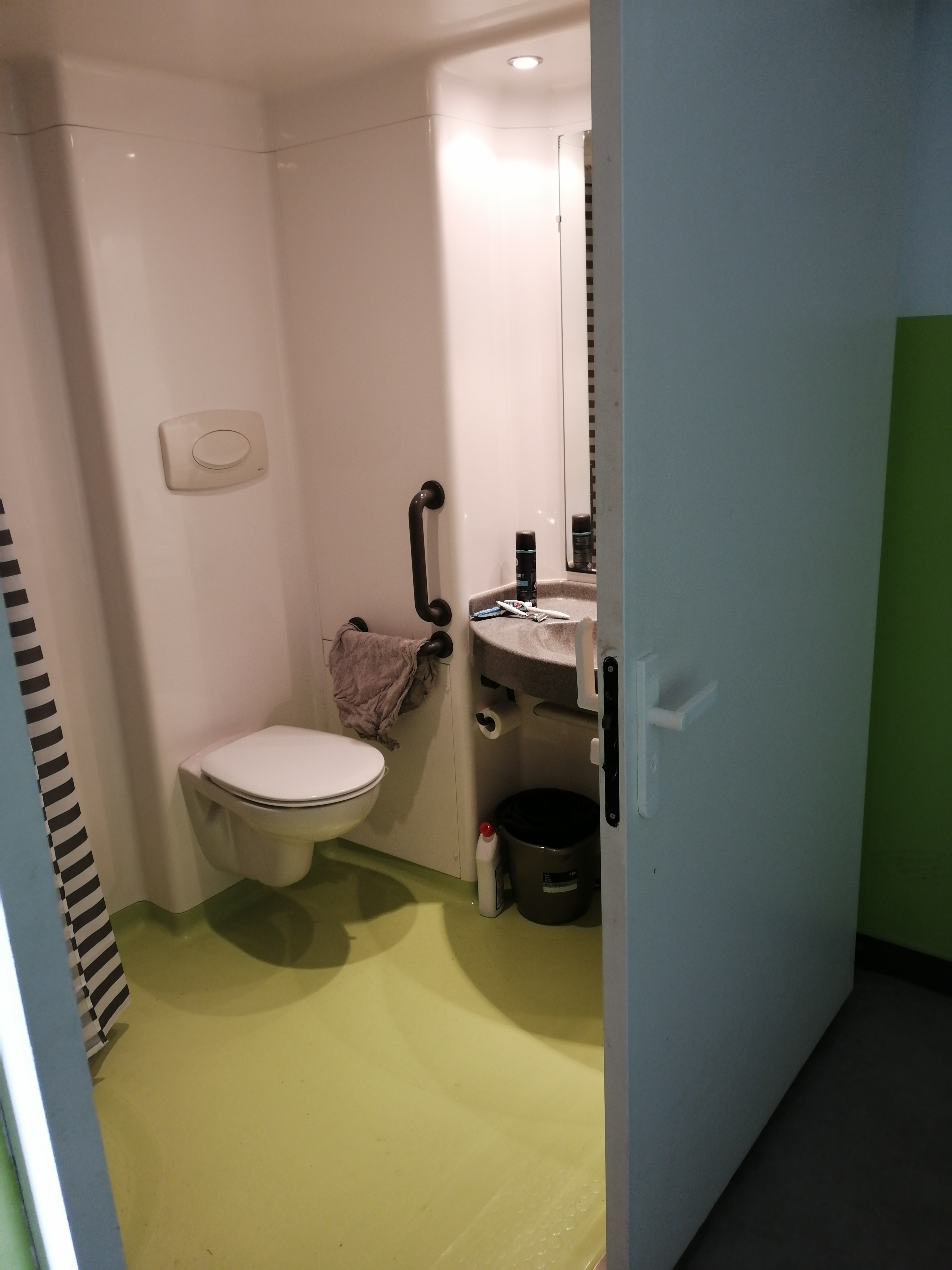 Toilettes_Studio_G.jpg