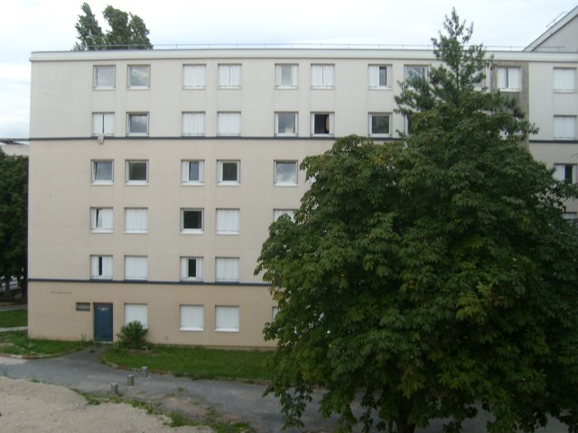 campus_m.jpg